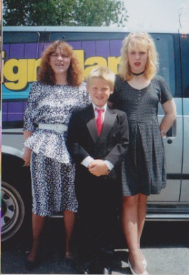 Mom,John&Mandy